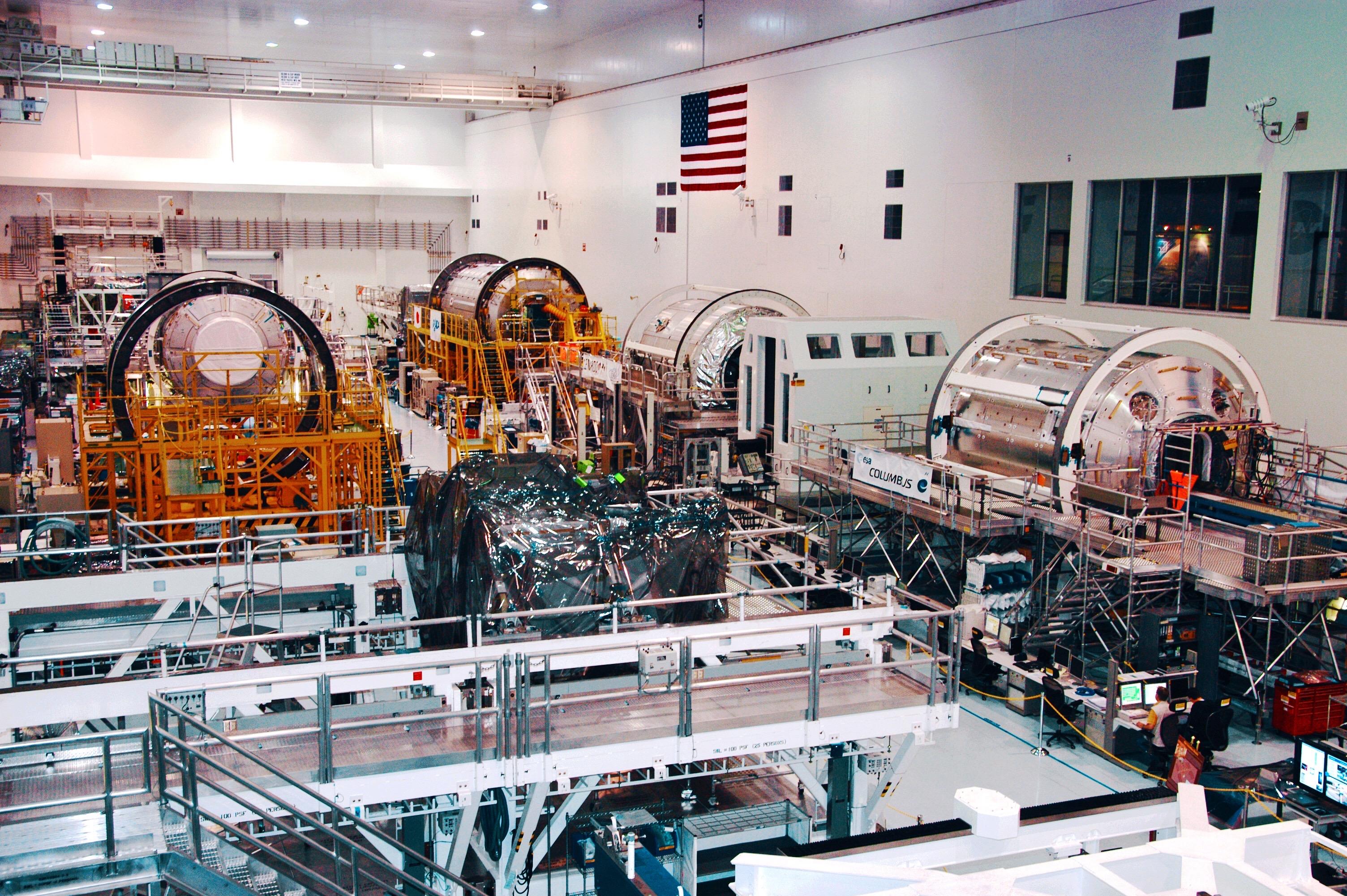 Large scale engineering assembly facility